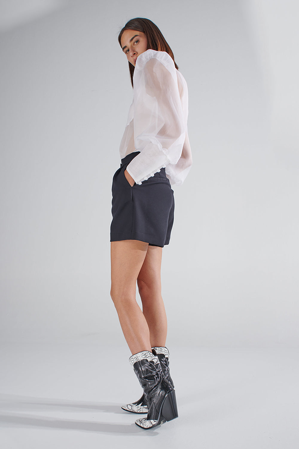Short "Filippa" black
