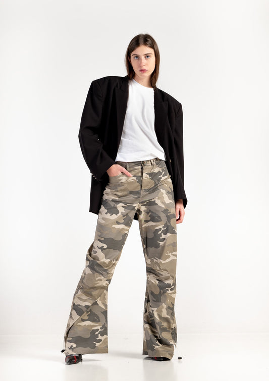 Pantaloni boyfriend "Camillo" camouflage
